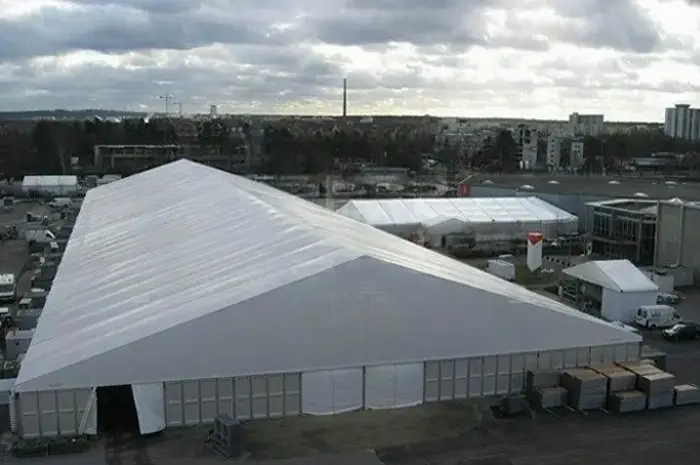 Revolutionizing Large-Scale Events with the 50x100m American Large Conference Tent